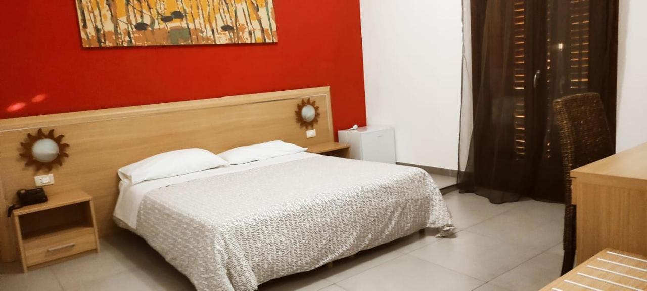 Parco Degli Ulivi Otel Mirabella Imbaccari Dış mekan fotoğraf